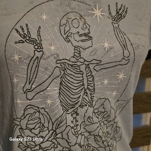 Junior Crop Tee - Picture 6 of 8